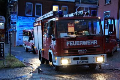 Nuertingen-Neckarhausen: Unwetter sorgt fuer Feuerwehreinsatz